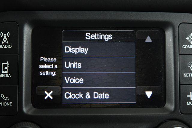 2018 Jeep Compass Latitude photo