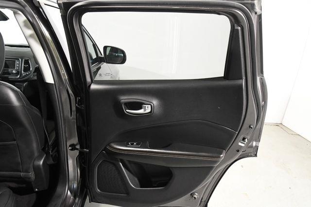 2018 Jeep Compass Latitude photo