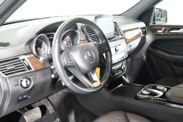 2016 Mercedes-Benz GLE 300d w/ Nav/ Blind Spot/ Safety photo