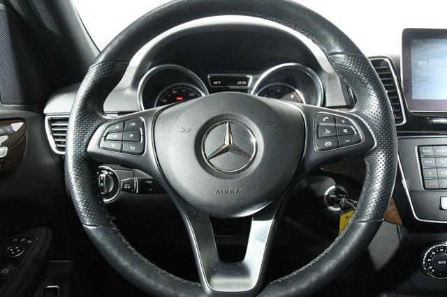 2016 Mercedes-Benz GLE 300d w/ Nav/ Blind Spot/ Safety photo