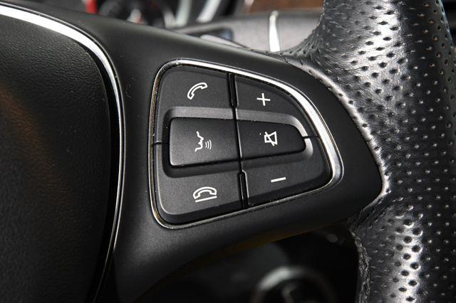 2016 Mercedes-Benz GLE 300d w/ Nav/ Blind Spot/ Safety photo