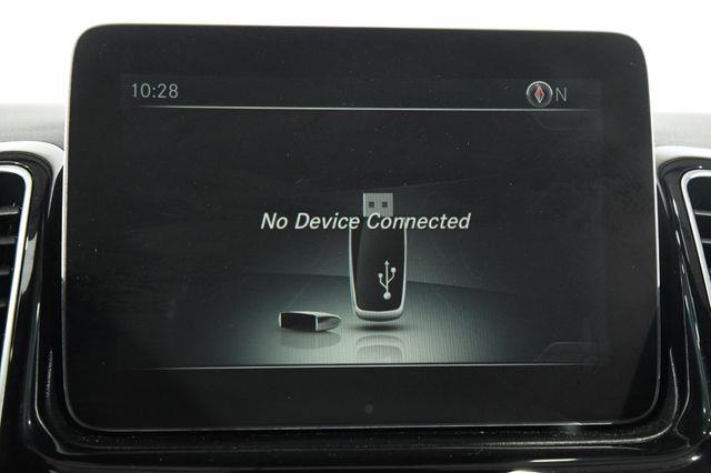 2016 Mercedes-Benz GLE 300d w/ Nav/ Blind Spot/ Safety photo