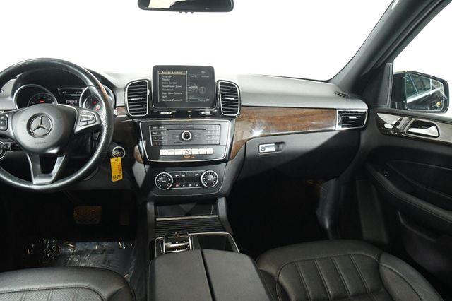 2016 Mercedes-Benz GLE 300d w/ Nav/ Blind Spot/ Safety photo