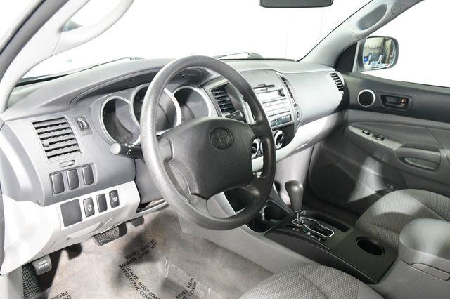 2011 Toyota Tacoma V6 photo