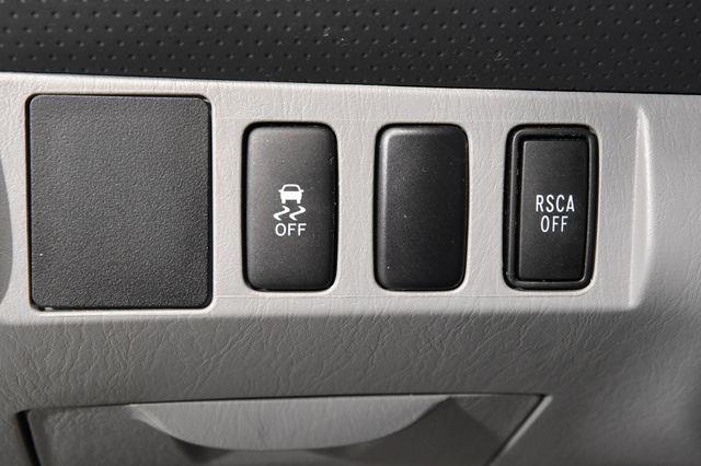 2011 Toyota Tacoma V6 photo
