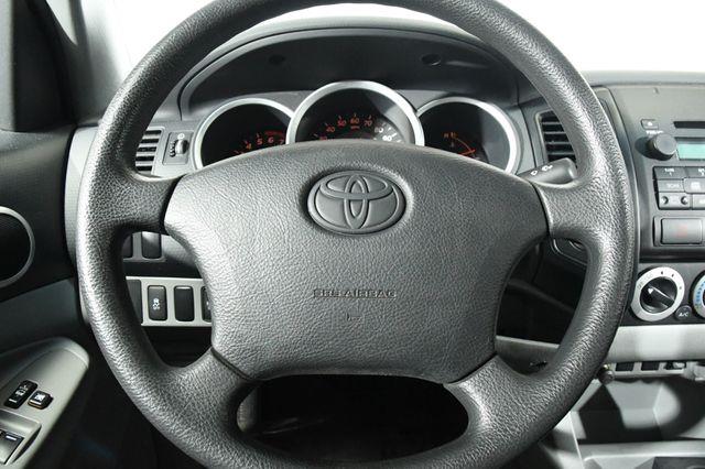 2011 Toyota Tacoma V6 photo