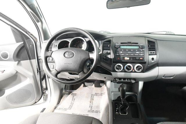 2011 Toyota Tacoma V6 photo