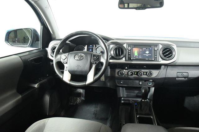 2017 Toyota Tacoma TRD Sport photo