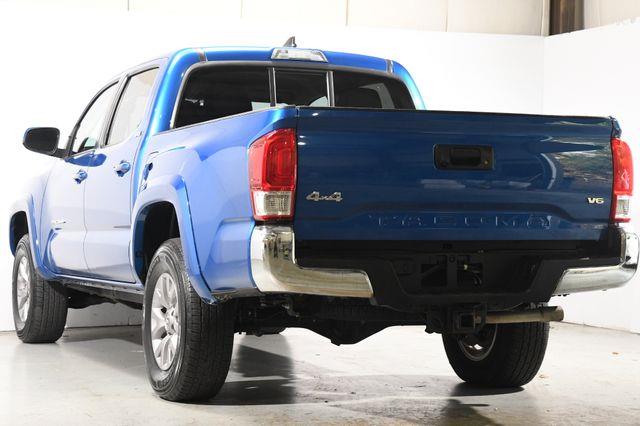 2017 Toyota Tacoma TRD Sport photo