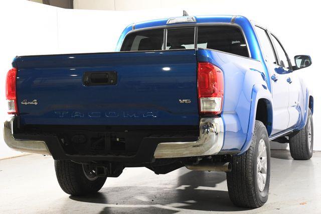 2017 Toyota Tacoma TRD Sport photo
