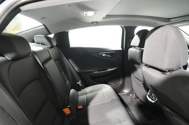 2016 Chevrolet Malibu LT photo