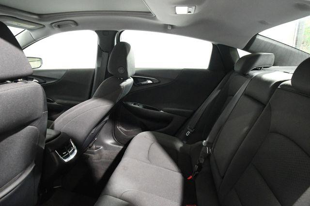 2016 Chevrolet Malibu LT photo