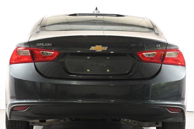 2016 Chevrolet Malibu LT photo