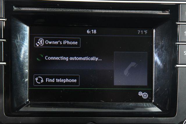 2016 Volkswagen Passat 1.8T S photo