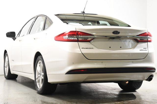 2018 Ford Fusion Hybrid SE w/ Sun roof photo