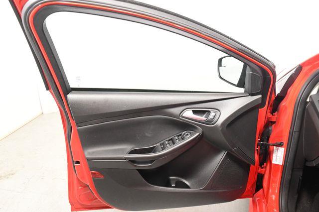 2015 Ford Focus SE photo