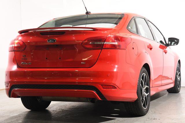 2015 Ford Focus SE photo