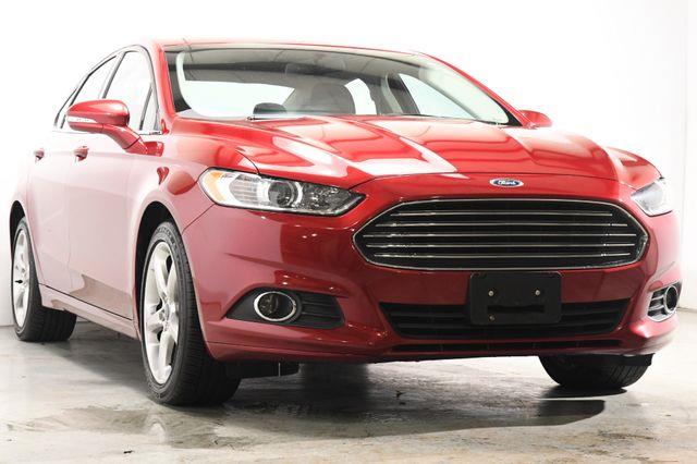 2016 Ford Fusion SE photo