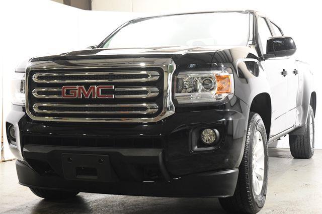 2017 GMC Canyon 4WD SLE w/ Forward Crash Alert photo