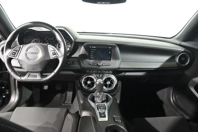 2016 Chevrolet Camaro 1LT photo