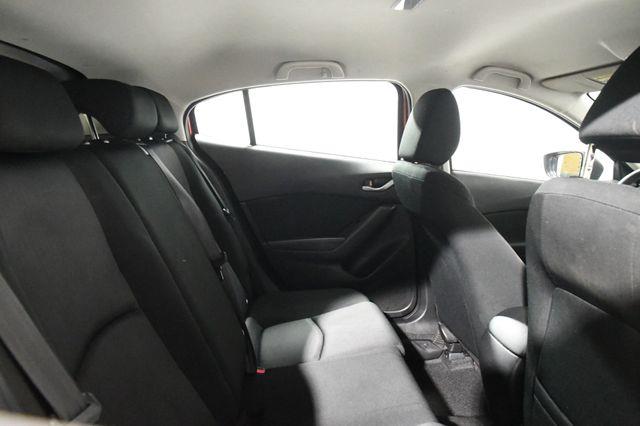 2016 Mazda Mazda3 i Sport photo