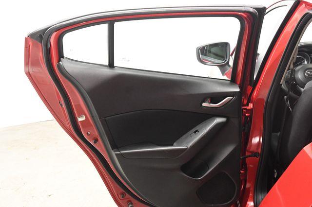 2016 Mazda Mazda3 i Sport photo