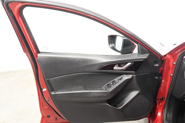 2016 Mazda Mazda3 i Sport photo