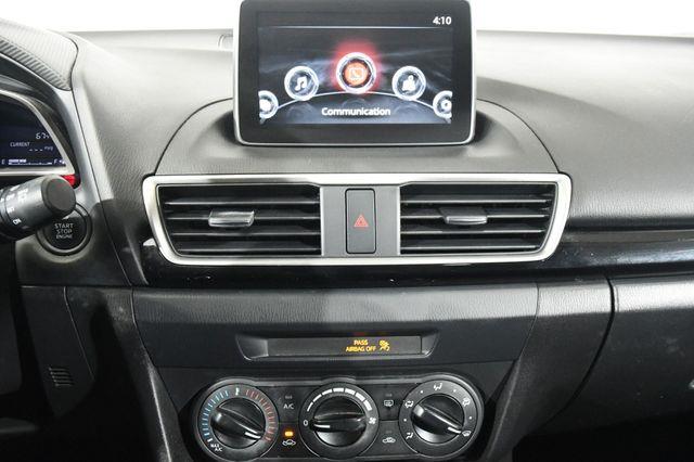 2016 Mazda Mazda3 i Sport photo