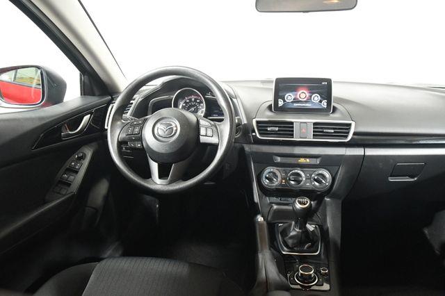 2016 Mazda Mazda3 i Sport photo