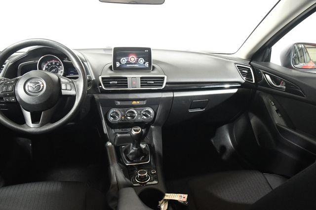 2016 Mazda Mazda3 i Sport photo