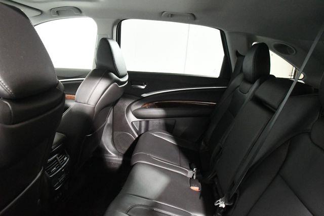 2017 Acura MDX w/Technology Pkg photo