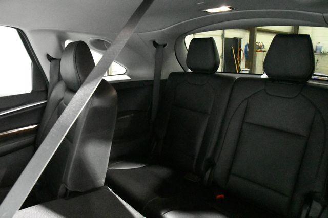 2017 Acura MDX w/Technology Pkg photo