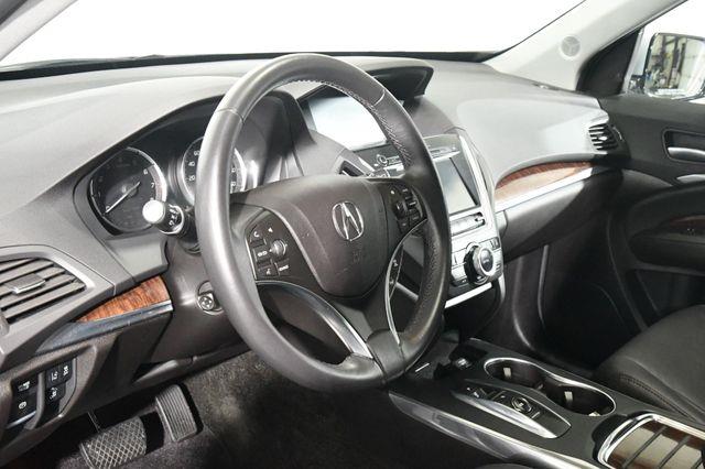 2017 Acura MDX w/Technology Pkg photo