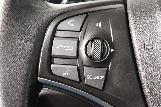 2017 Acura MDX w/Technology Pkg photo