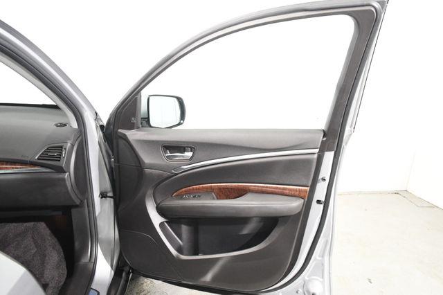 2017 Acura MDX w/Technology Pkg photo