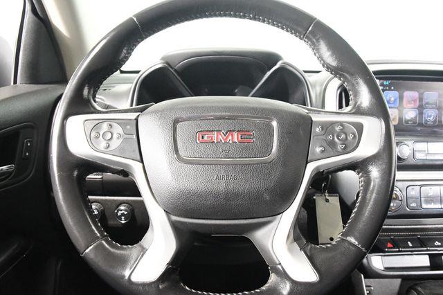2017 GMC Canyon 4WD SLE photo