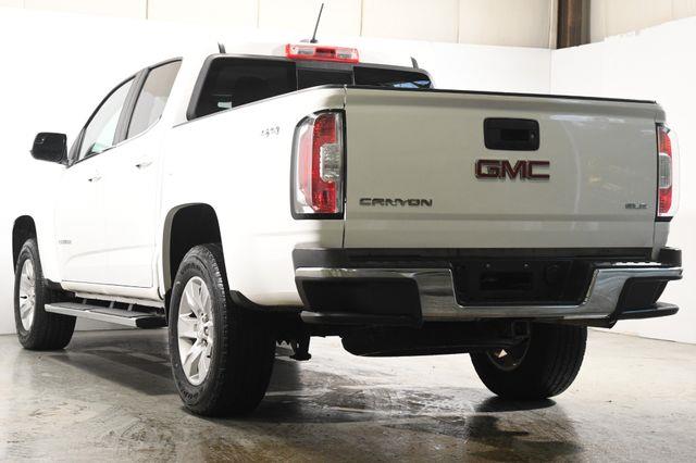 2017 GMC Canyon 4WD SLE photo