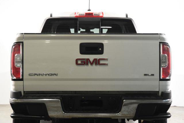 2017 GMC Canyon 4WD SLE photo