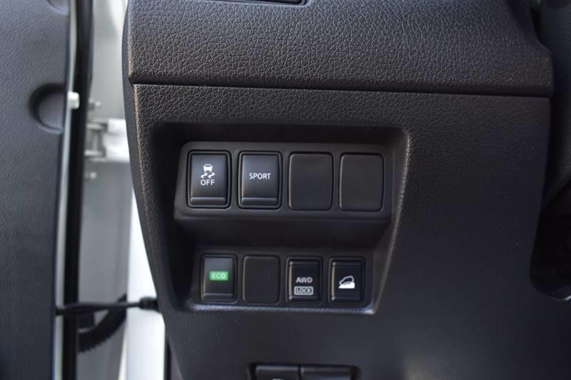 2015 Nissan Rogue AWD 4dr SL photo