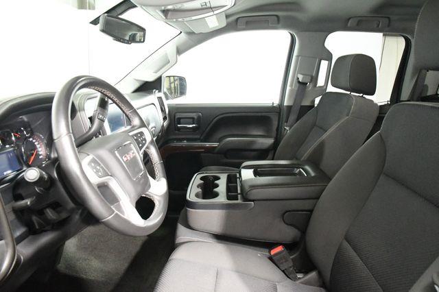 2016 GMC Sierra 1500 SLE photo