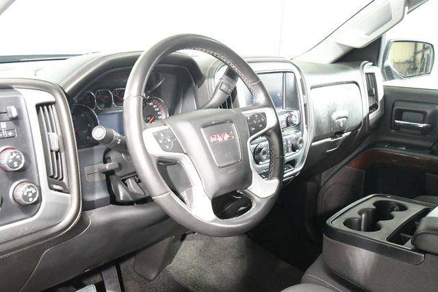 2016 GMC Sierra 1500 SLE photo