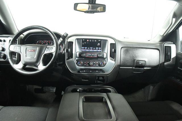 2016 GMC Sierra 1500 SLE photo