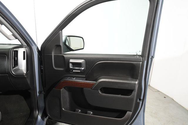 2016 GMC Sierra 1500 SLE photo