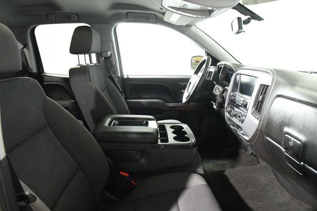 2016 GMC Sierra 1500 SLE photo