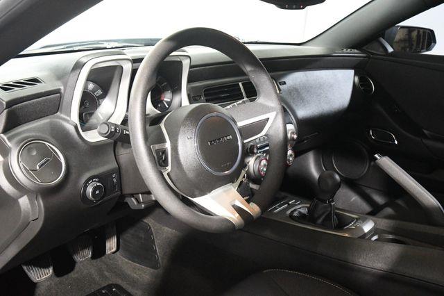 2011 Chevrolet Camaro LT photo
