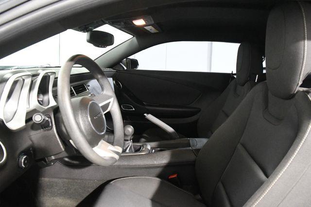 2011 Chevrolet Camaro LT photo