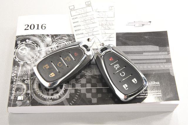 2016 Chevrolet Malibu LS photo