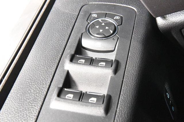 2016 Ford F-150 XLT w/ Full Center Consol/ Nav photo