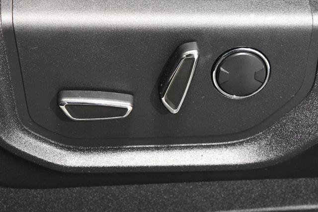 2016 Ford F-150 XLT w/ Full Center Consol/ Nav photo