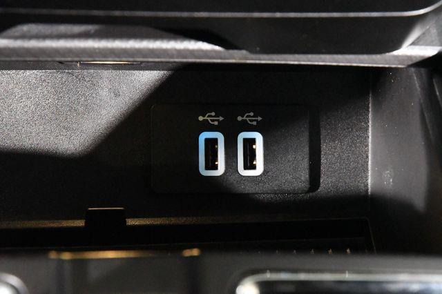 2016 Ford F-150 XLT w/ Full Center Consol/ Nav photo